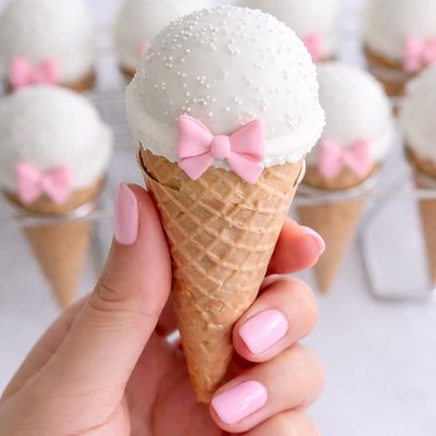 Cake Pop Cones🍦- ✨⭐️NEW ITEM ✨⭐️