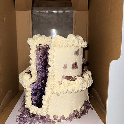 2 Tier Cake