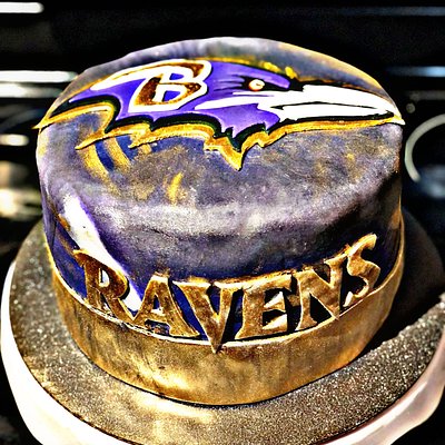 Baltimore Raven Cakes