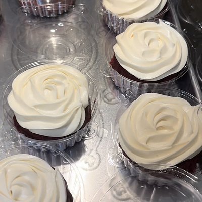 Red Velvet Mini Bunt Cake 
