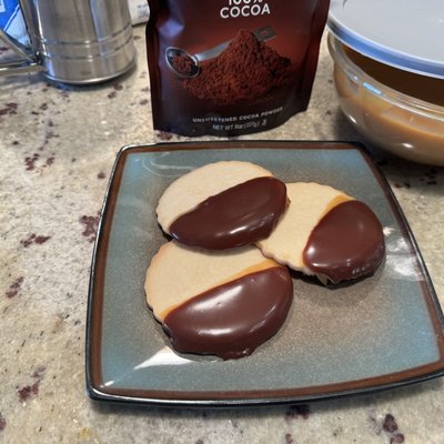 Twixster Shortbread Cookies