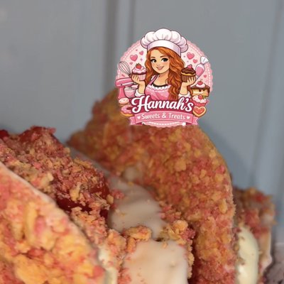 Strawberry Crunch Cheesecake Taco 