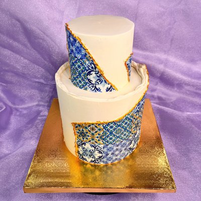 Two Tier Cake 
