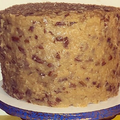D’Luxe Layer Cake