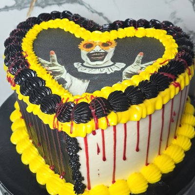 10" Heart Shaped Cake 