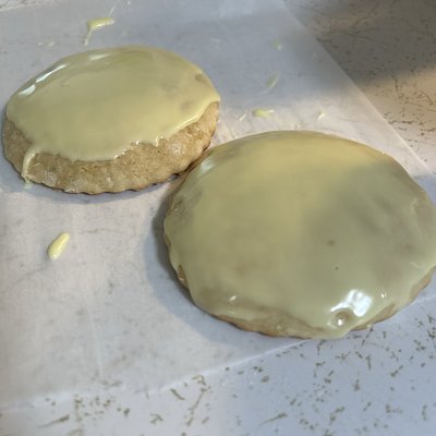 Banana Teacakes (6) or (12)