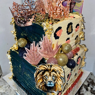 2 Tier Square Cake (12/14 in)
