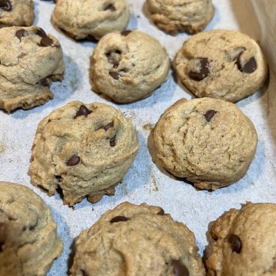 Sourdough Chocolate Chip Cookies (12)