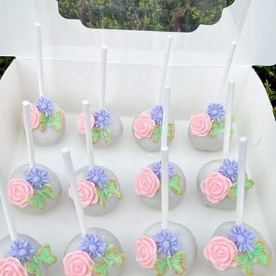 Dozen Cake Pops 