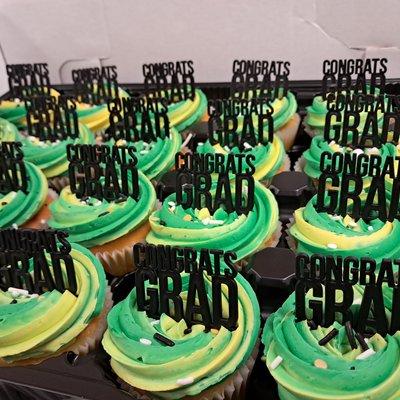 Congrats Grad Cupcakes