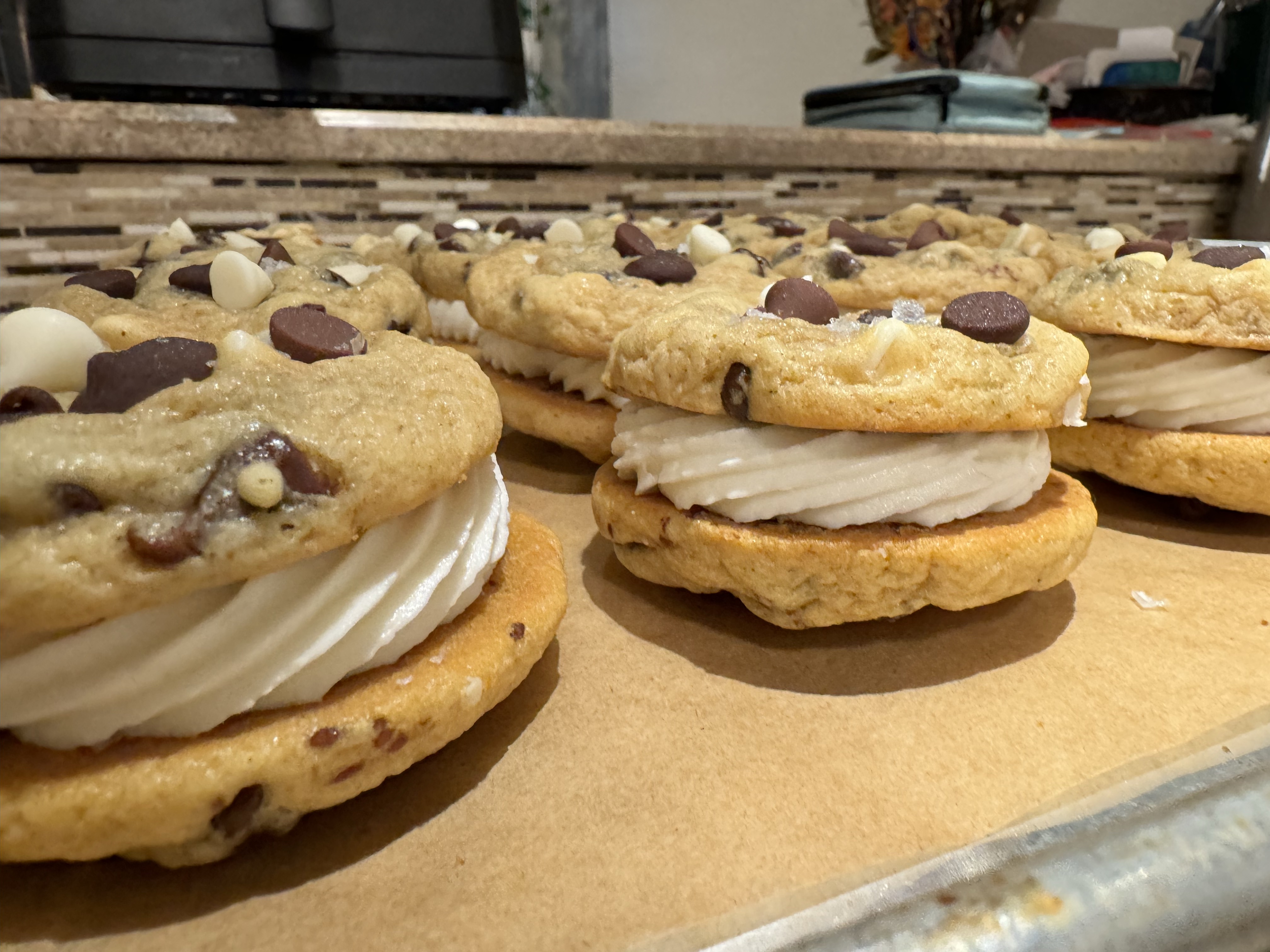 La Bomba Sandwich Cookies (6 Pack)