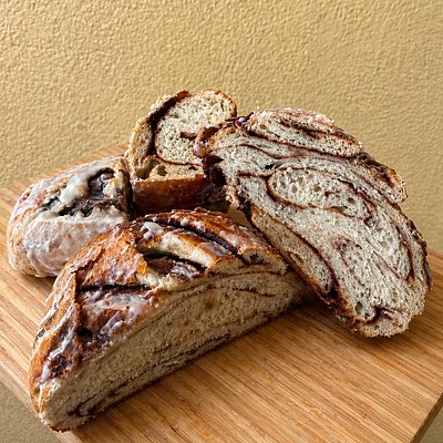 🍞 Buttery Cinnamon Swirl Sourdough 