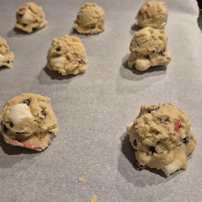 Chocolate Chip Marshmallow Strawberry
