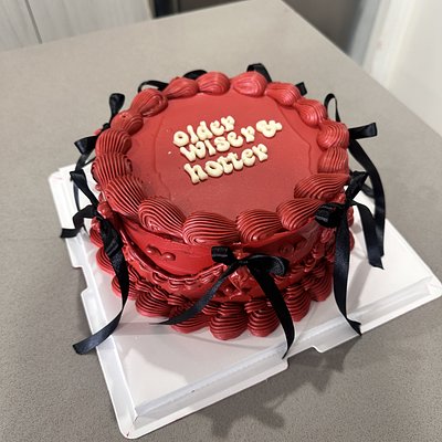 8 Inch ROUND Cake