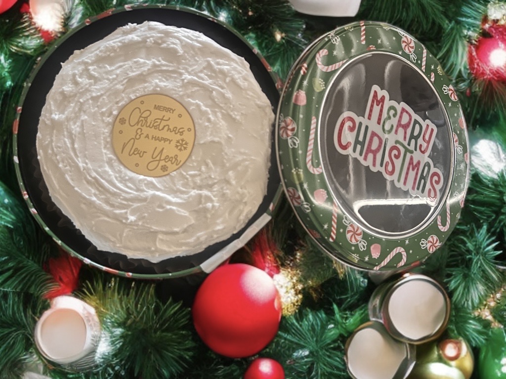 Black Fruit Cake 6” Iced