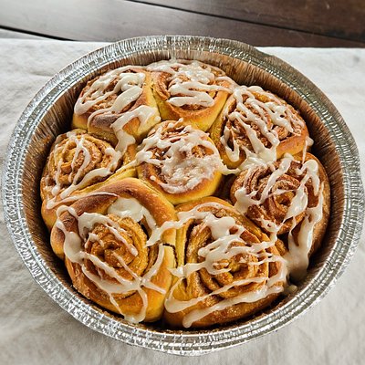 Cinnamon Roll Pan