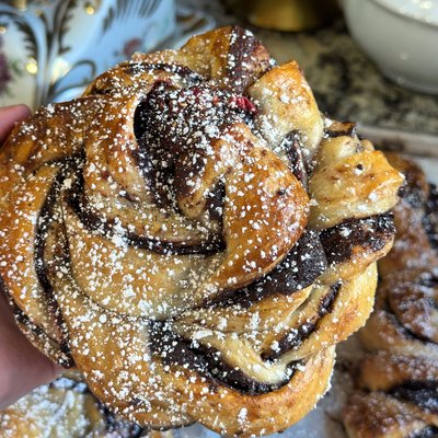 Sourdough Sweet Knot