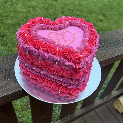 Heart Cake Double Layer 6in