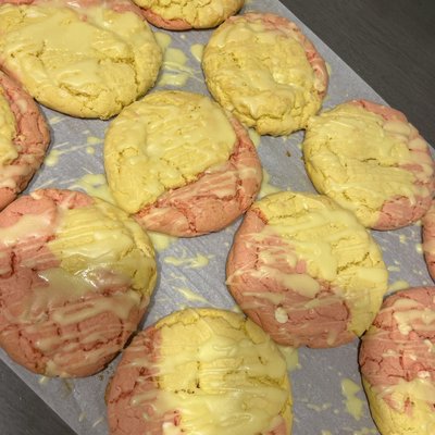 Strawberry Lemonade Cookie🍋