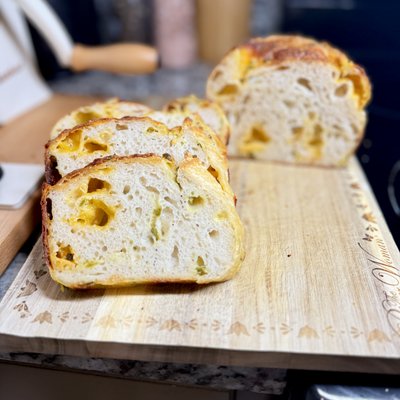 Jalapeño Cheddar Loaf
