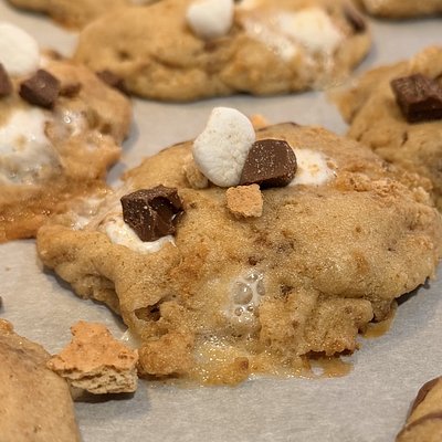 S’mores Cookies 🍫✨