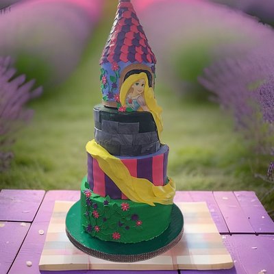 Custom 3 Tier Cake (Or Larger?