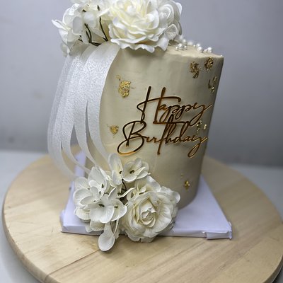 Birthday Cake Selena