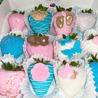 Themed Chocolate Covered Strawberries By The Dozen.