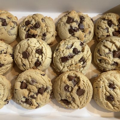 Gluten Free Chocolate Chip Cookies (12)