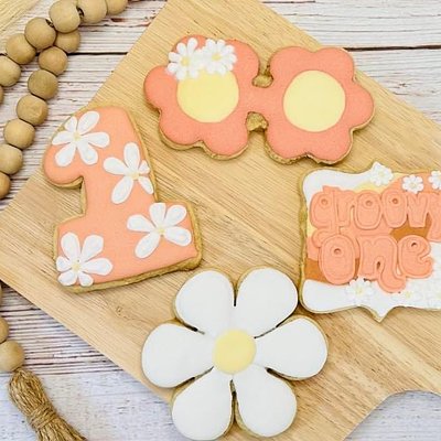 Groovy One Cookie Set