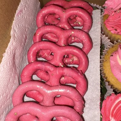 Treats 