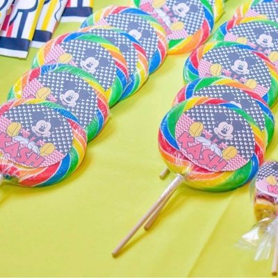 Giant Lolipops