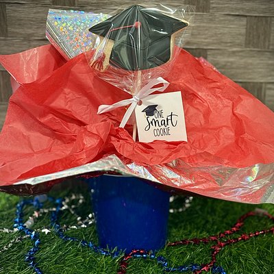 Customized Graduation Cap Cookie Pop “Bouquet” 