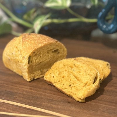 Tomato Basil Sourdough