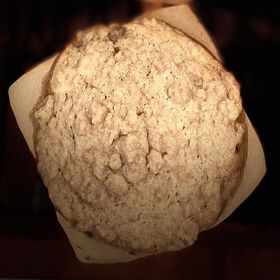 Cinnamon Swirl Strudel Muffins