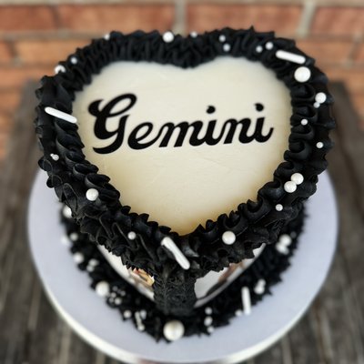 Custom Picture Cake 