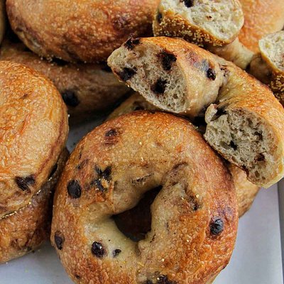 Chocolate Chip Bagels 6ct