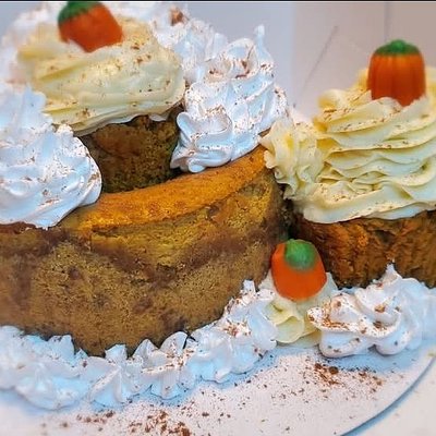 Pumpkin Cheesecake 8" 