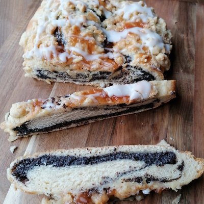 Poppyseed Coffee Cake