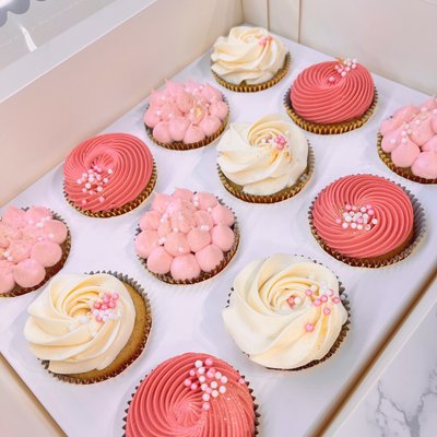 Dozen Cupcakes