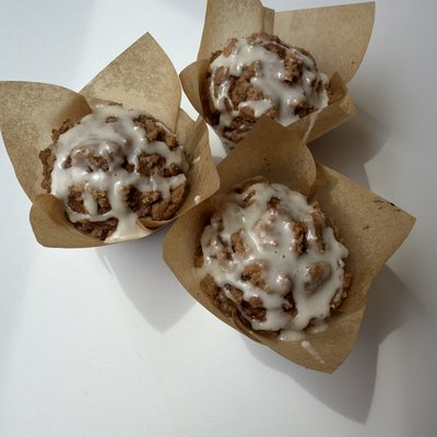 Pumpkin Patch Crumbles (4 Muffins) 