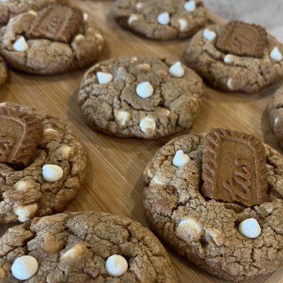 White Chocolate Biscoff Cookie 