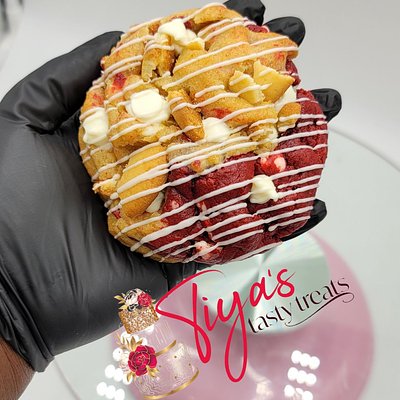 Banana Pudding Red Velvet Cookie