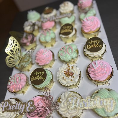 Cupcakes