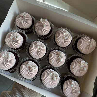 Cupcakes- 12 Count 
