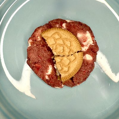 Strawberry Crunch Cookie