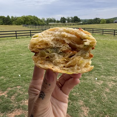 🌶️ Sourdough Cheddar & Jalapeño Biscuits