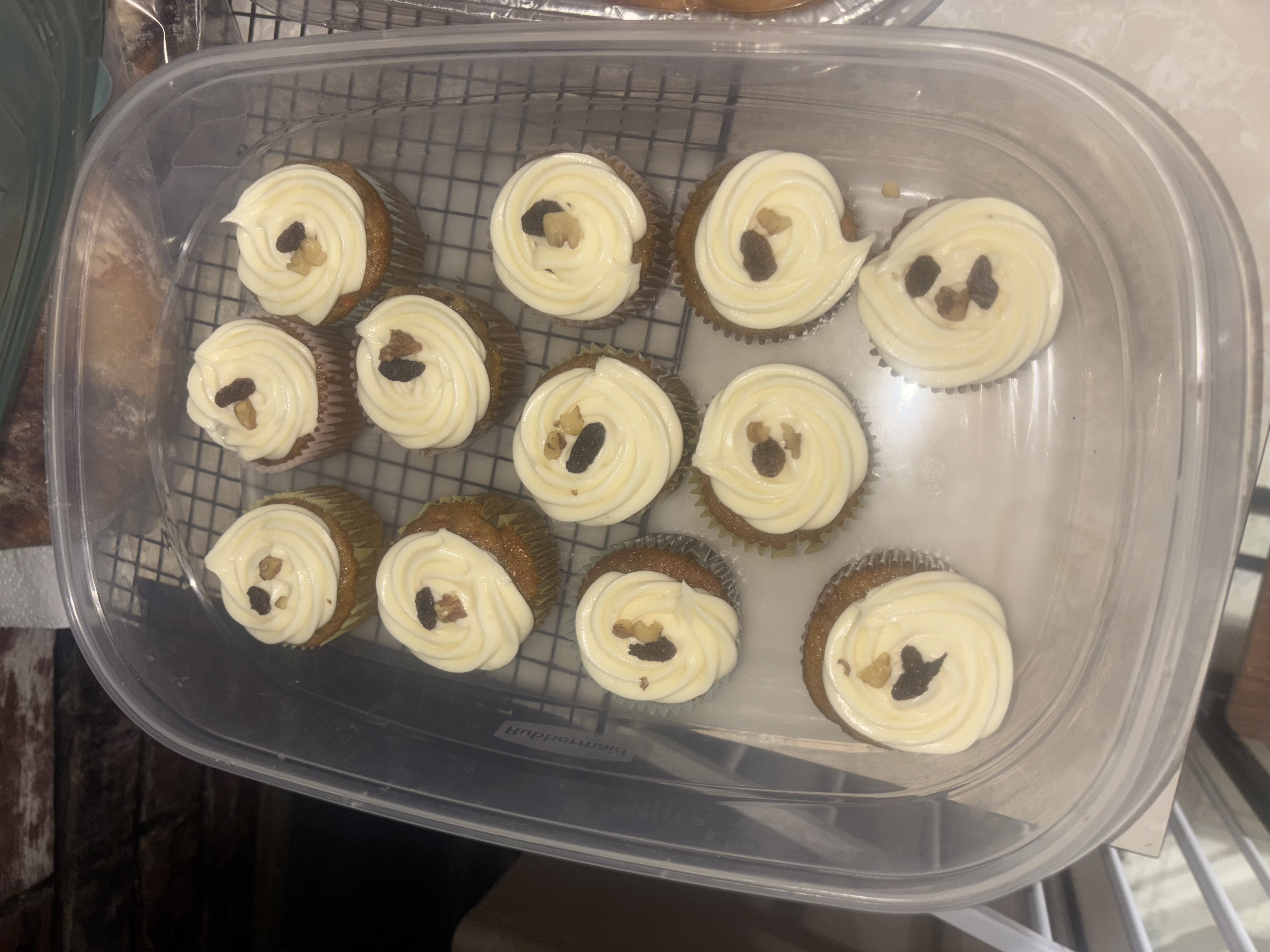 [Copy] CUSTOM cupcakes
