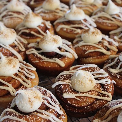 1 Dozen Signature Cinnamon Rolls
