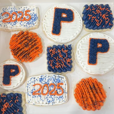 Frosted Sugar Cookies With Butter Cream Frosting 